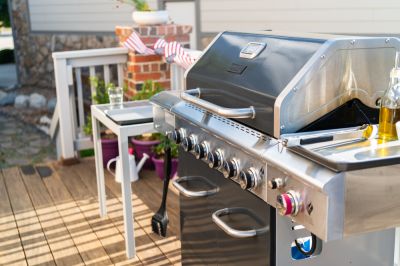 Get Together with Family and Friends to Grill with Your New Gas Grill!